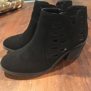 Girls black ankle booties